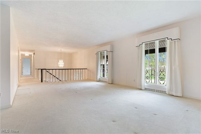 2240 Devonshire Drive NW, Canton, OH 44708