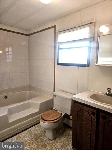 568 MILES STANDISH LANE, Buena, NJ 08310