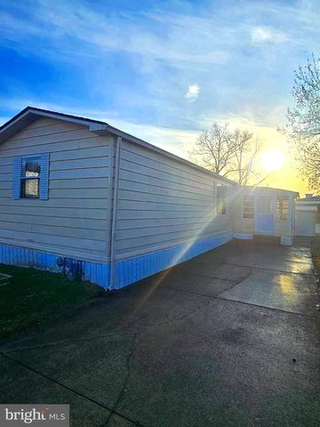 568 MILES STANDISH LANE, Buena, NJ 08310