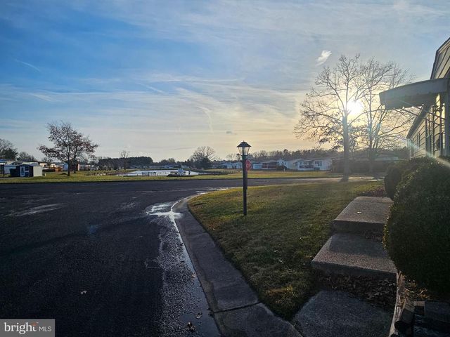 568 MILES STANDISH LANE, Buena, NJ 08310