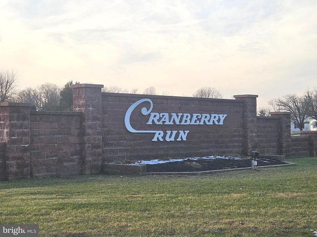 568 MILES STANDISH LANE, Buena, NJ 08310