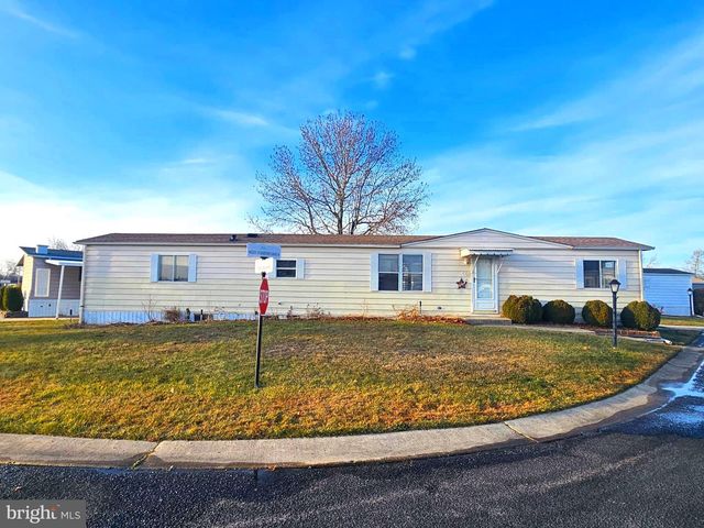 568 MILES STANDISH LANE, Buena, NJ 08310