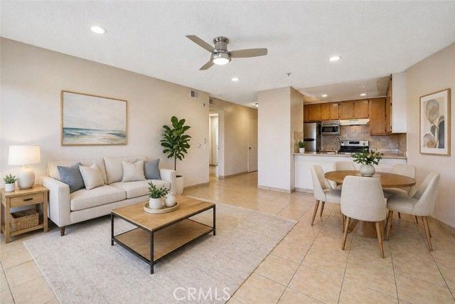 450 E 4th Street 337, Santa Ana, CA 92701