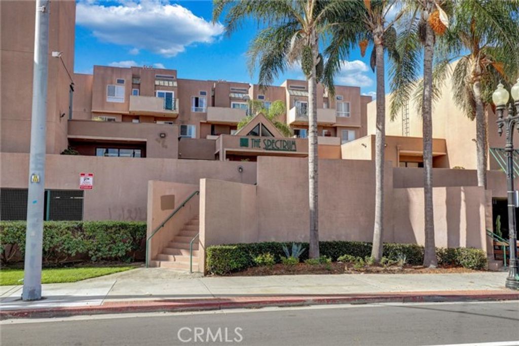 450 E 4th Street 337, Santa Ana, CA 92701