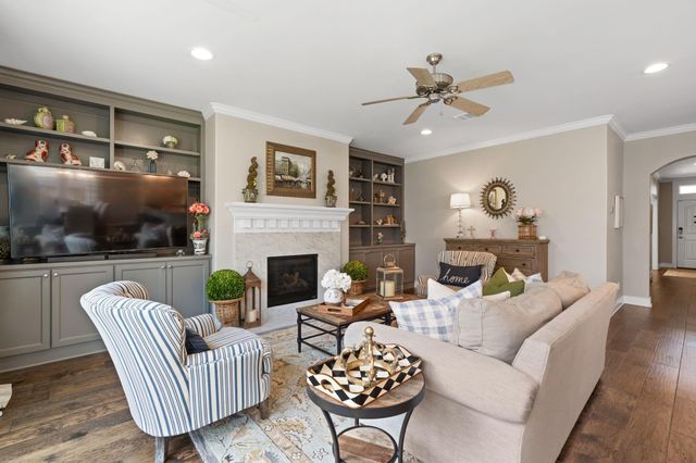 4405 Dorothy Street, Bellaire, TX 77401