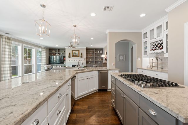 4405 Dorothy Street, Bellaire, TX 77401