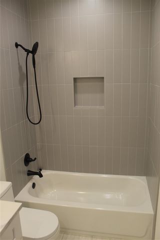 5305 Ledesma RD 4, Austin, TX 78721