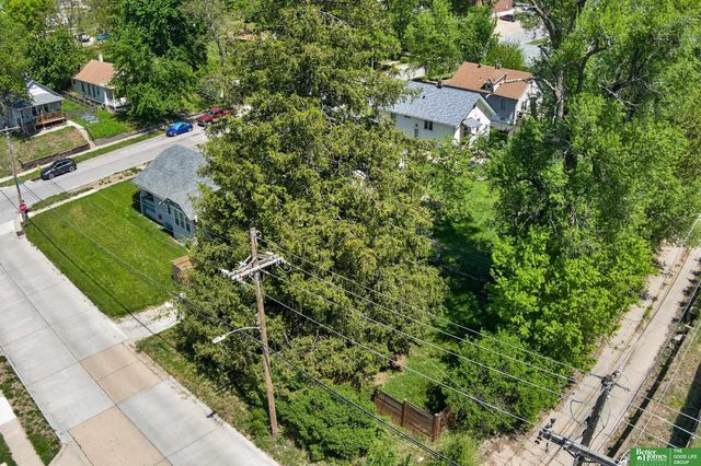4443 Decatur Street, Omaha, NE 68111