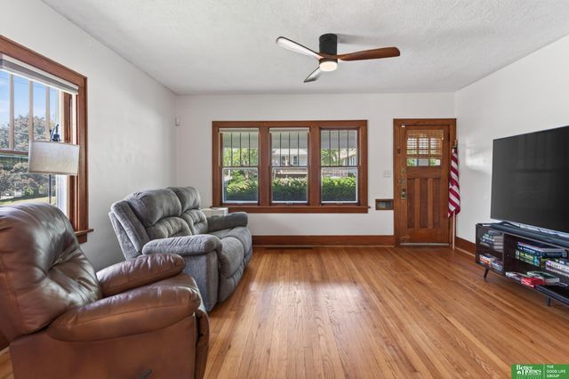4443 Decatur Street, Omaha, NE 68111