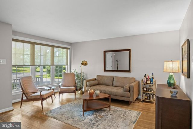 623 DEVON RD, Moorestown, NJ 08057