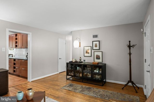 623 DEVON RD, Moorestown, NJ 08057