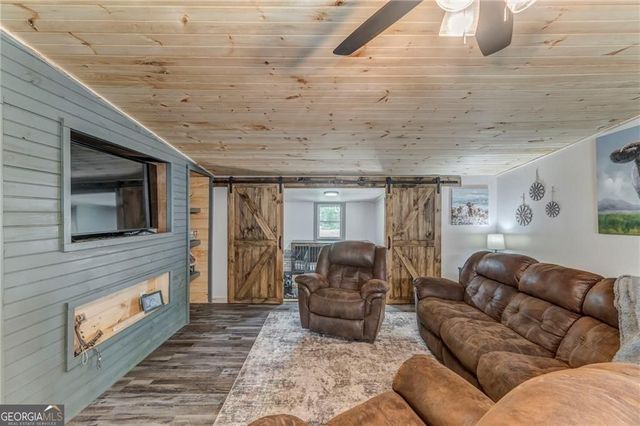 135 Little Creek Lane, Resaca, GA 30735