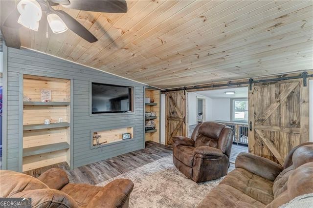 135 Little Creek Lane, Resaca, GA 30735
