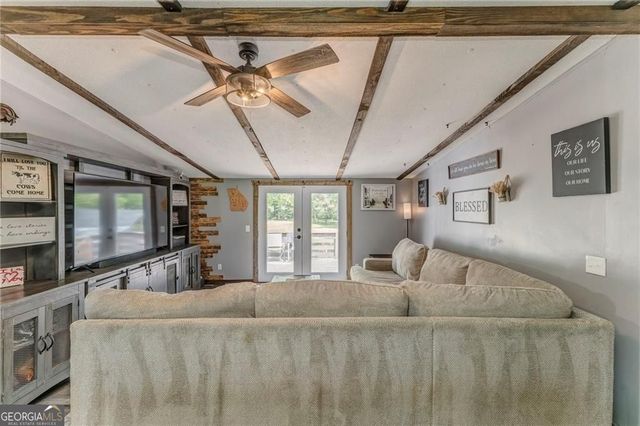135 Little Creek Lane, Resaca, GA 30735