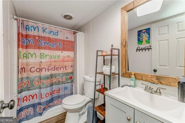 135 Little Creek Lane, Resaca, GA 30735