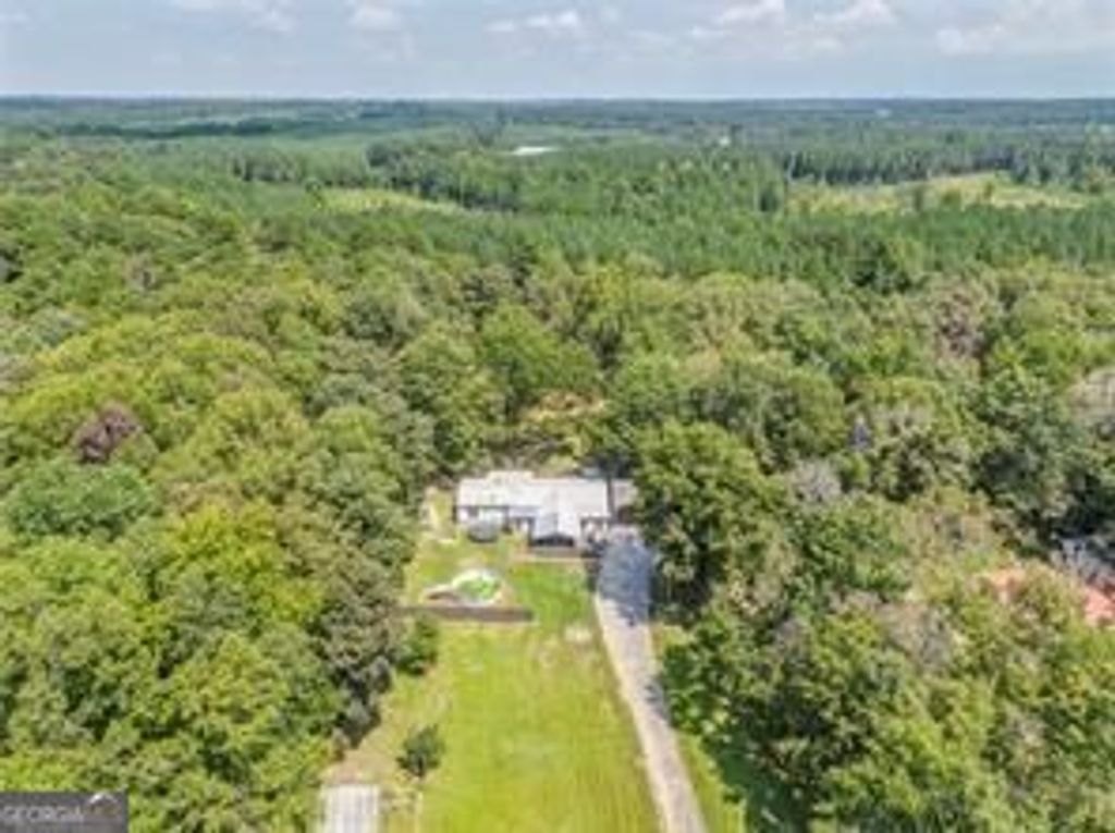 135 Little Creek Lane, Resaca, GA 30735