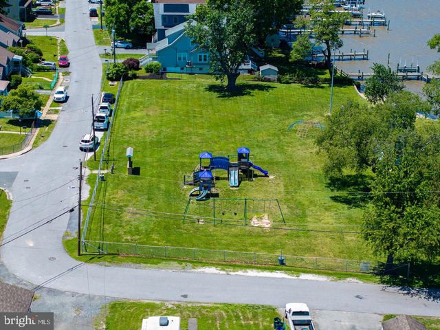 3231 GRACE RD, Sparrows Point, MD 21219