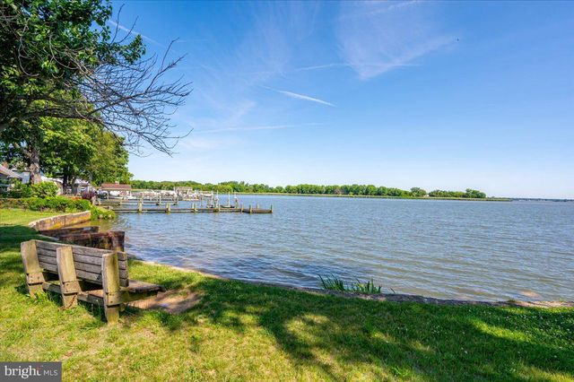 3231 GRACE RD, Sparrows Point, MD 21219