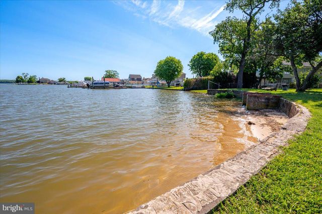 3231 GRACE RD, Sparrows Point, MD 21219