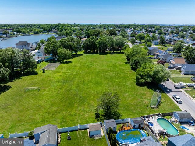 3231 GRACE RD, Sparrows Point, MD 21219