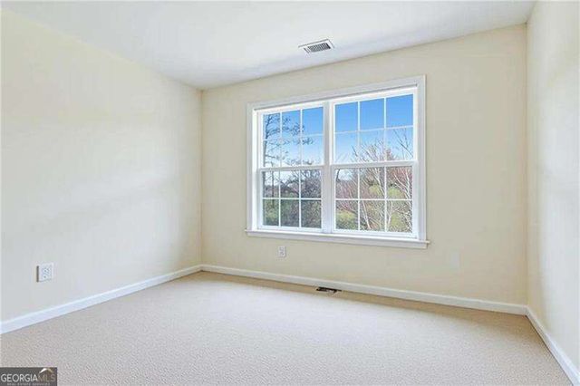 561 Glenns Farm Way, Grayson, GA 30017