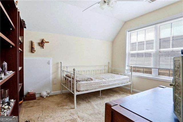 561 Glenns Farm Way, Grayson, GA 30017