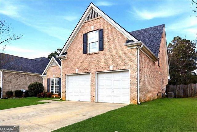 561 Glenns Farm Way, Grayson, GA 30017