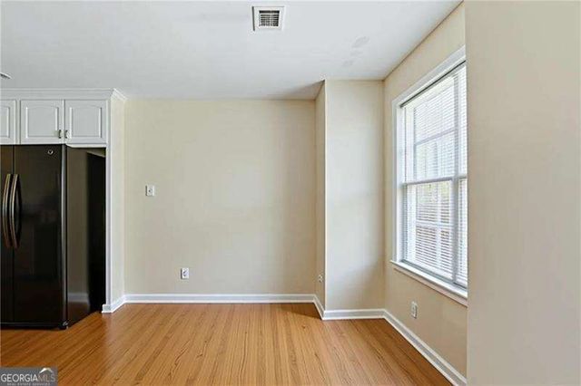 561 Glenns Farm Way, Grayson, GA 30017