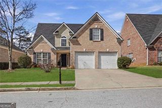 561 Glenns Farm Way, Grayson, GA 30017