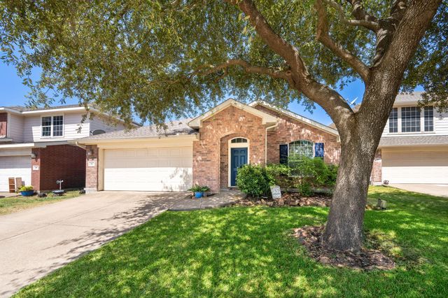 413 Tallowtree Drive, Fate, TX 75087