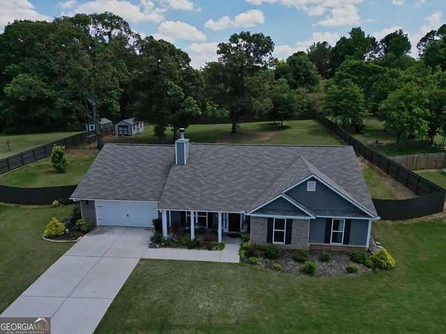 186 Kinsley Way, Statham, GA 30666