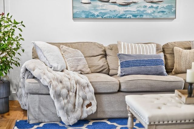 24 Surrey Lane, Sandwich, MA 02563