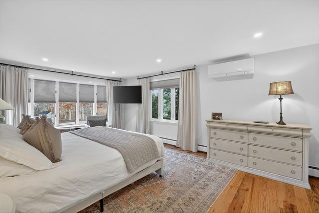 24 Surrey Lane, Sandwich, MA 02563