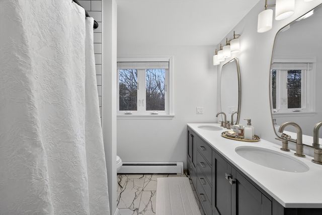 24 Surrey Lane, Sandwich, MA 02563