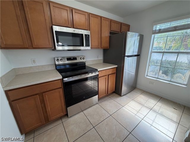 9101 Gervais CIR 1702, Naples, FL 34120