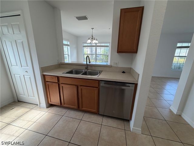 9101 Gervais CIR 1702, Naples, FL 34120