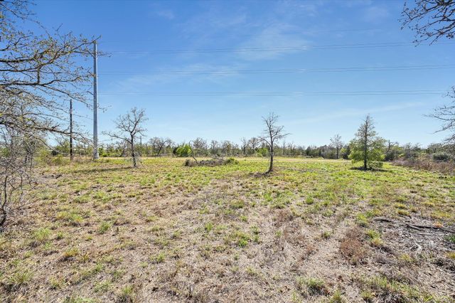 000 Leisure Lane LN, Cedar Creek, TX 78612