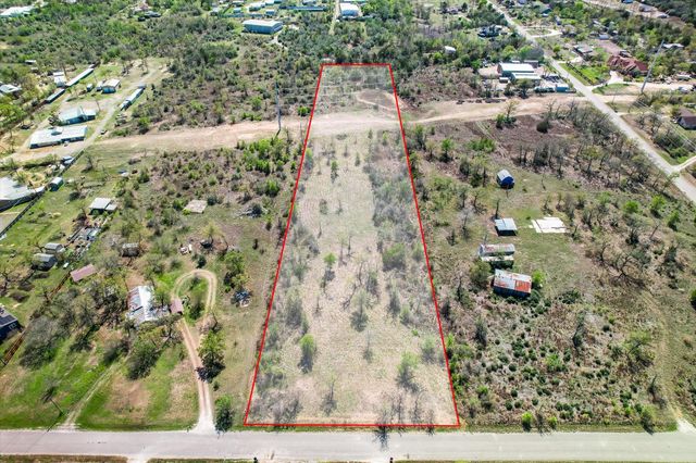 000 Leisure Lane LN, Cedar Creek, TX 78612