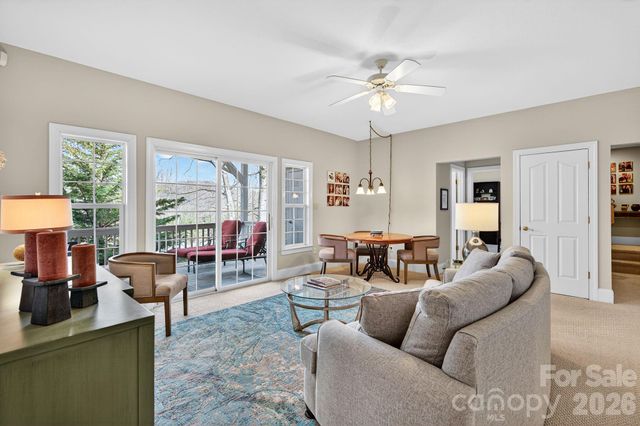 103 Trumpet Lane, Asheville, NC 28803