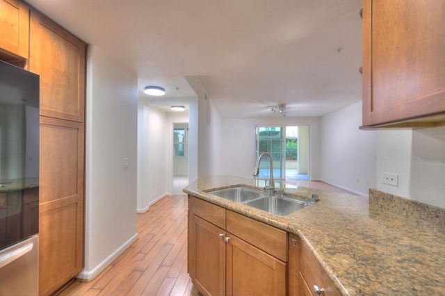 800 S Abel Street 219, Milpitas, CA 95035