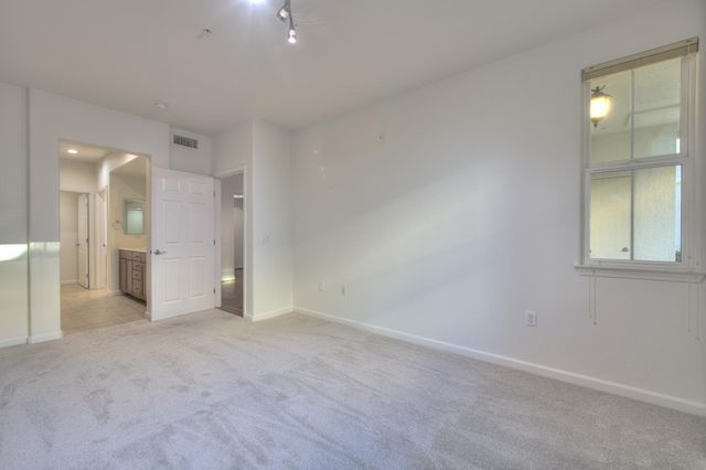 800 S Abel Street 219, Milpitas, CA 95035