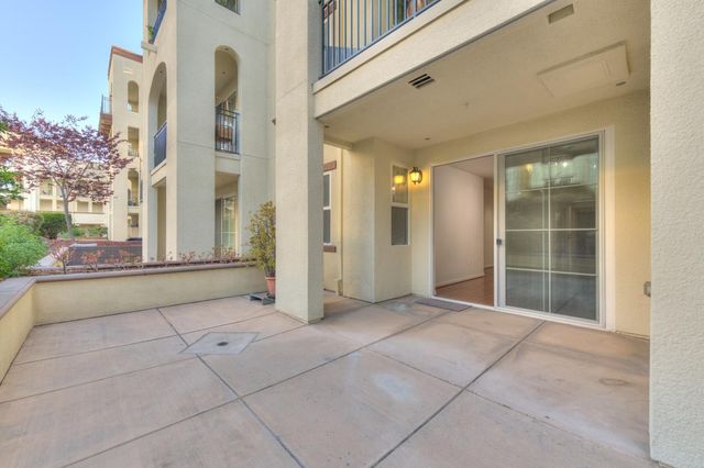 800 S Abel Street 219, Milpitas, CA 95035
