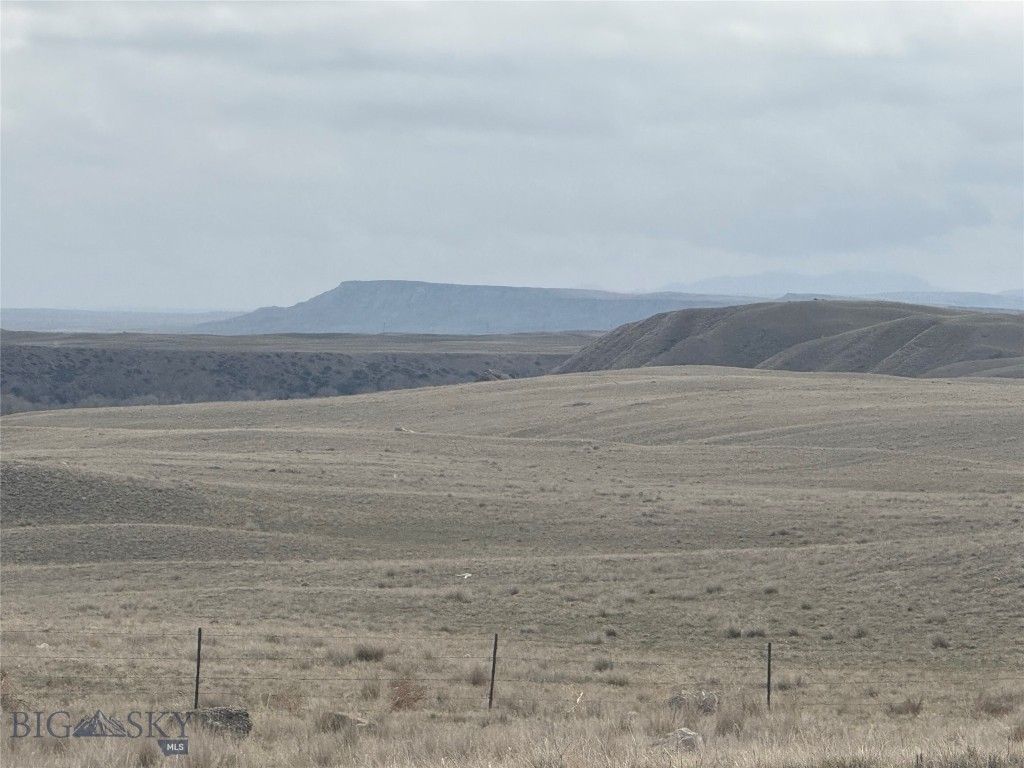 2273 E Pishkun Lane, Augusta, MT 59410