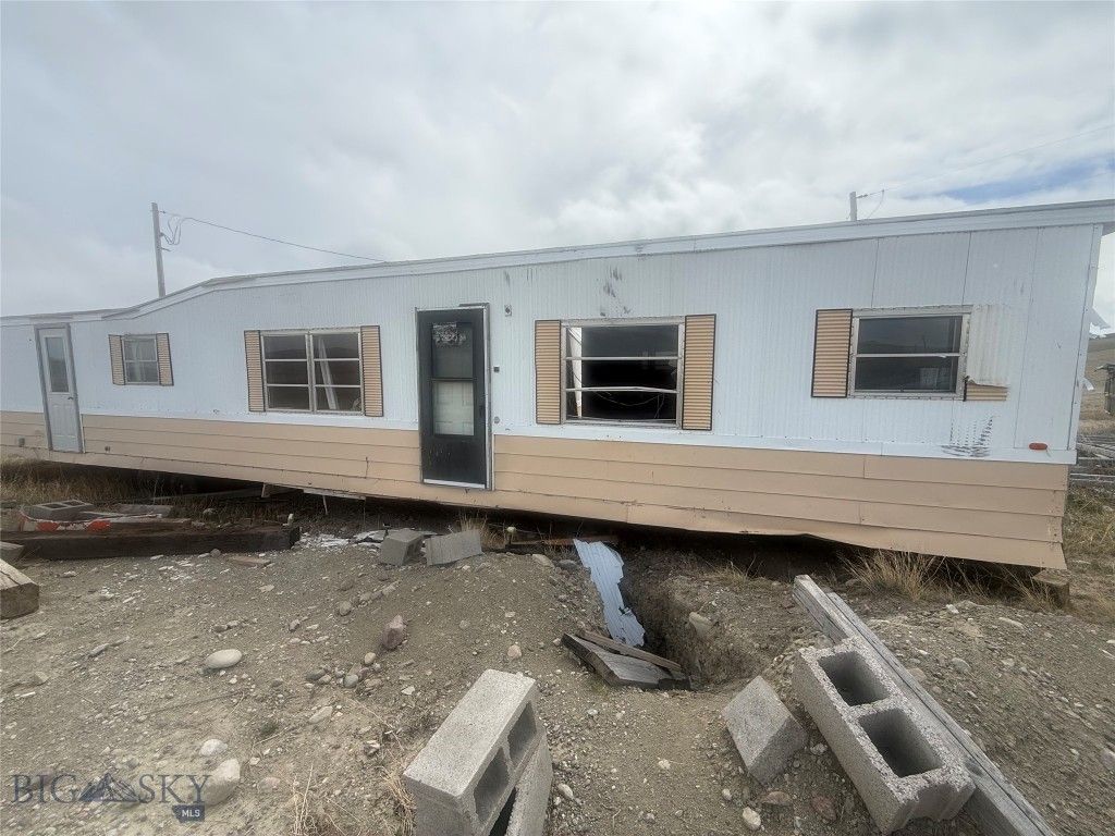 2273 E Pishkun Lane, Augusta, MT 59410 photo 15