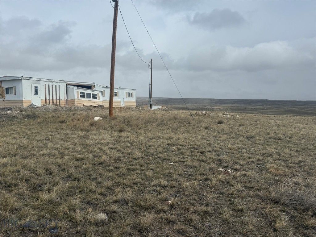 2273 E Pishkun Lane, Augusta, MT 59410 photo 8