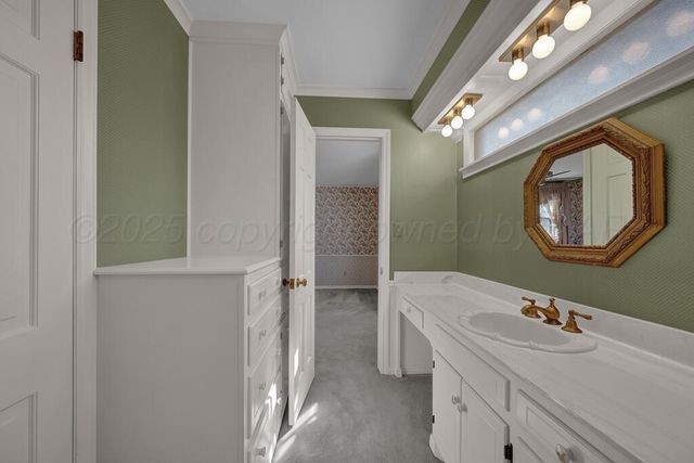 3808 FLEETWOOD Drive, Amarillo, TX 79109