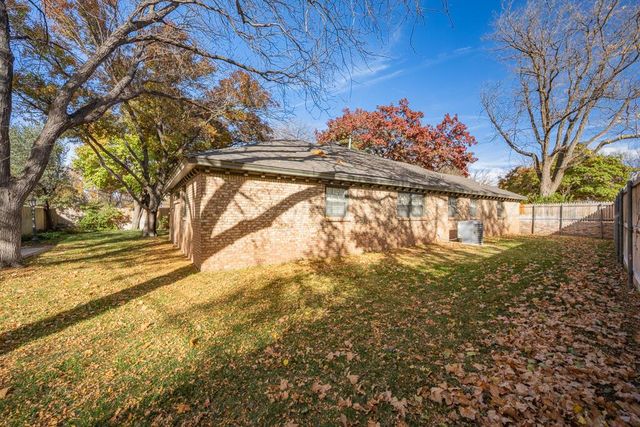 3808 FLEETWOOD Drive, Amarillo, TX 79109