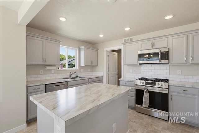 12189 W Greenstone, Nampa, ID 83651