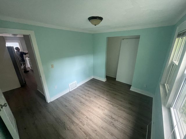 1534 Cedar Street NE, Grand Rapids, MI 49503