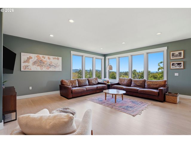 24450 Ne ROMAN Ln, Newberg, OR 97132